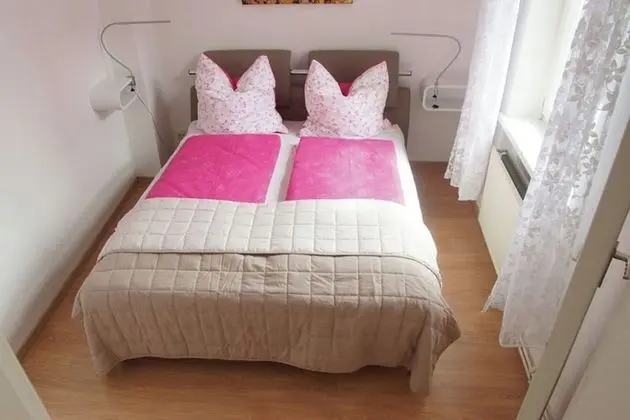 Apart Daire, 2 Yatak Odası (Domlinden)