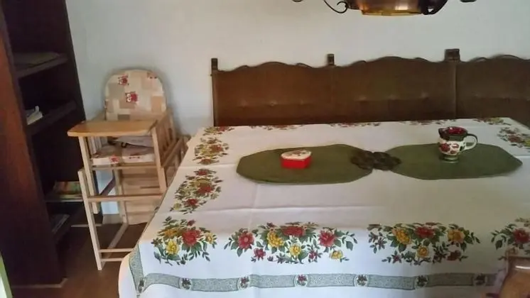 Panoramic Apart Daire, Dağ Manzaralı