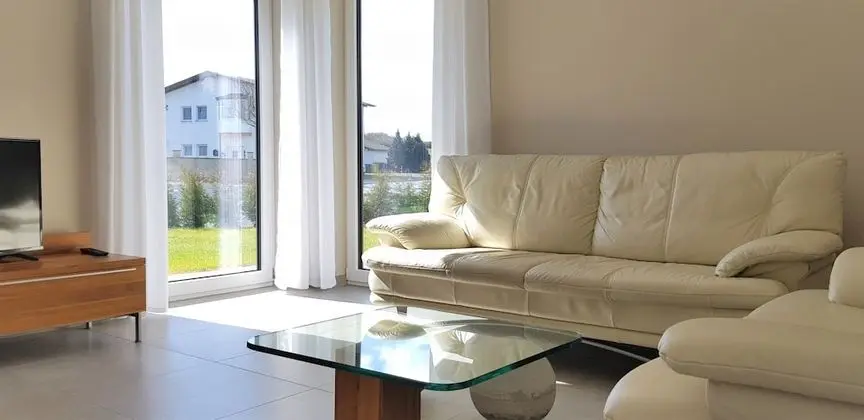 Apart Daire, 2 Yatak Odası, Teras, Zemin Kat (Nr. 2)