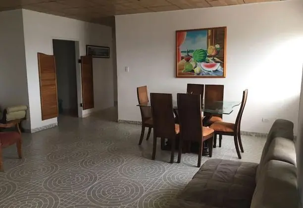 Üç Kişilik Oda, Birden Çok Yatak