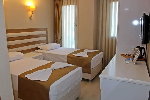 İki Ayrı Yataklı Oda, 2 Tek Kişilik Yatak