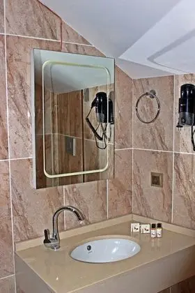 Standard Tek Kişilik Oda, Kısmi Deniz Manzaralı