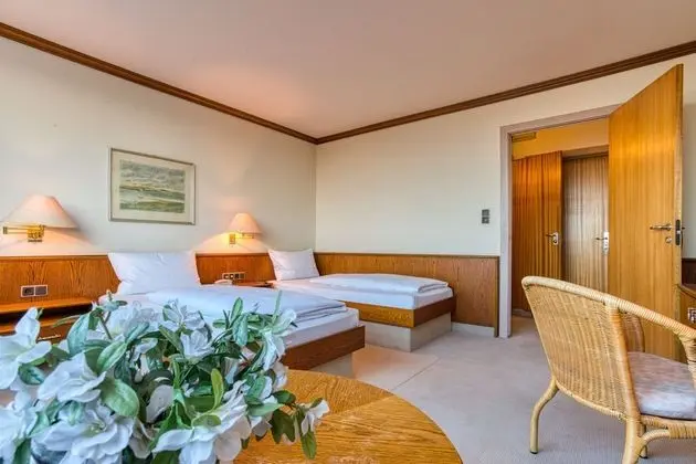 Deluxe Tek Büyük Yataklı Oda, Deniz Manzaralı