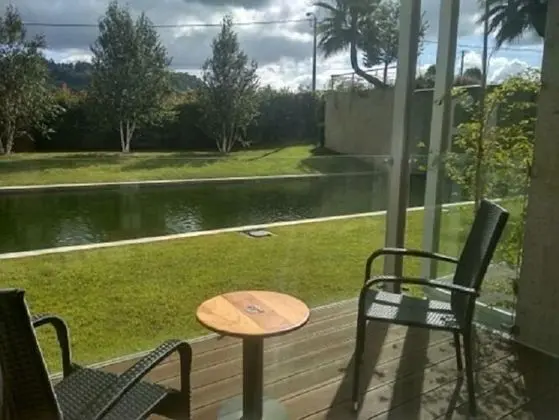 Comfort Tek Büyük Yataklı Oda, Balkon, Bahçe Manzaralı
