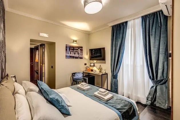 Superior Tek Büyük Yataklı Oda