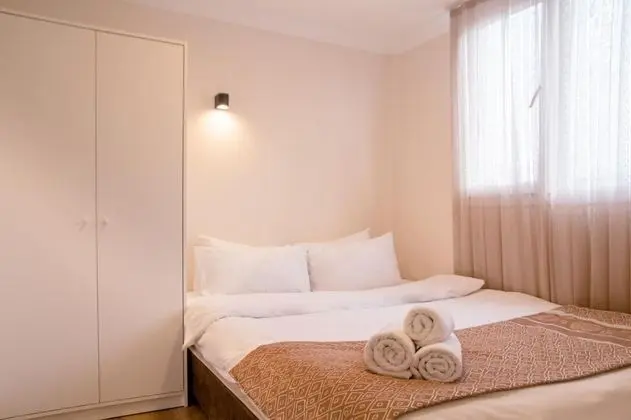 Studio Daire 1+1 Oda, Şehir Manzaralı, Mutfaklı