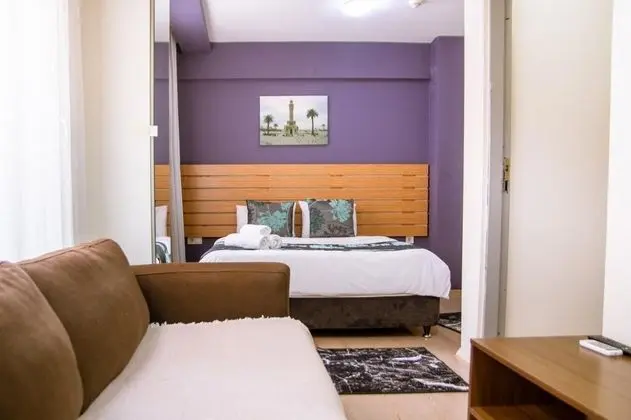 Studio, Şehir Manzaralı