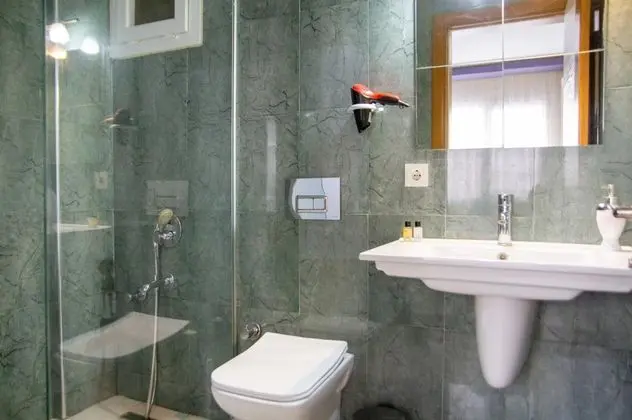 Studio, Şehir Manzaralı