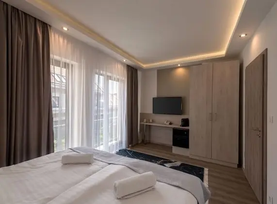Standard Tek Büyük Yataklı Oda