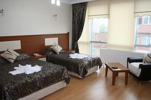 Aile Odası, Şehir Manzaralı