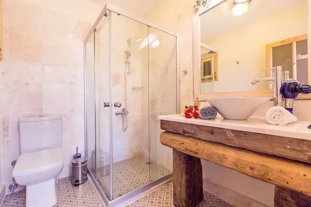 Garden Floor Suite