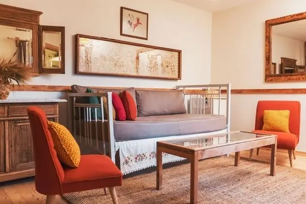 Garden Floor Suite