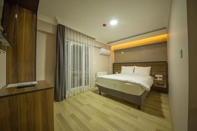 Çift Kişilik, Şehir Manzaralı, Fransız Balkonlu