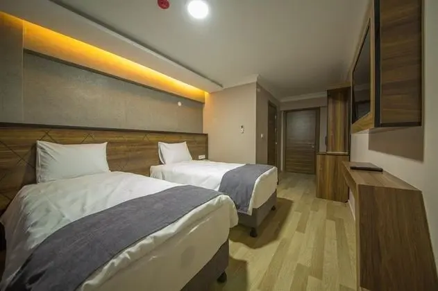 Twin, Şehir Manzaralı, Fransız Balkonlu