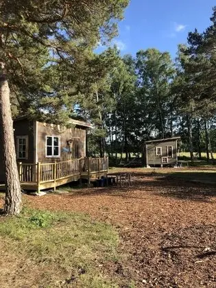 Basic Kulübe, Ortak Banyo