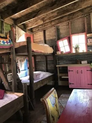 Basic Kulübe, Ortak Banyo