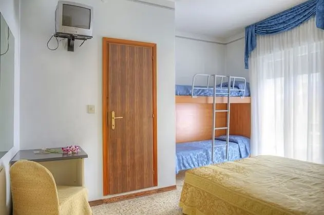 Premium Dört Kişilik Oda