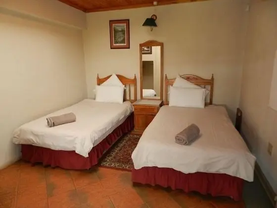 The Lodge (5)