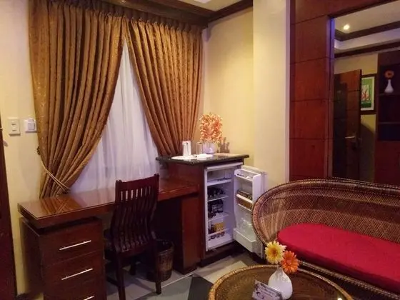 Deluxe Oda, 1 En Büyük (King) Boy Yatak