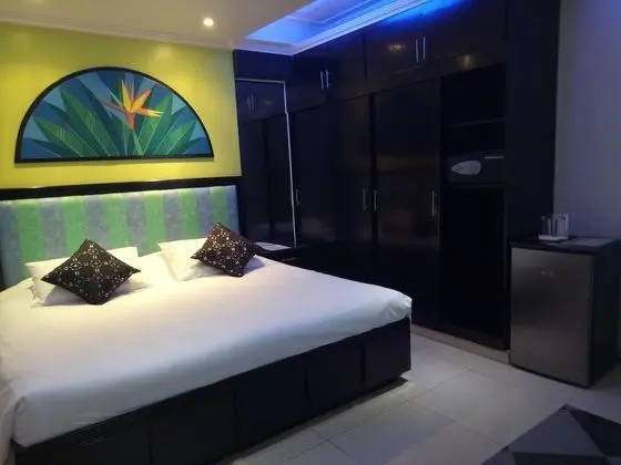 Executive Oda (Emperor Bed)