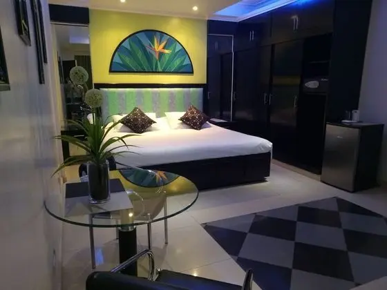 Executive Oda (Emperor Bed)