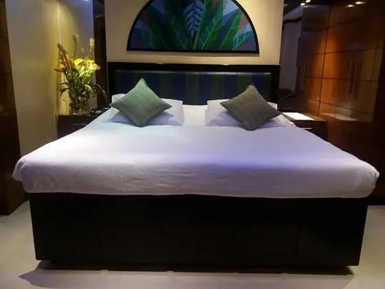 Executive Oda (Emperor Bed)