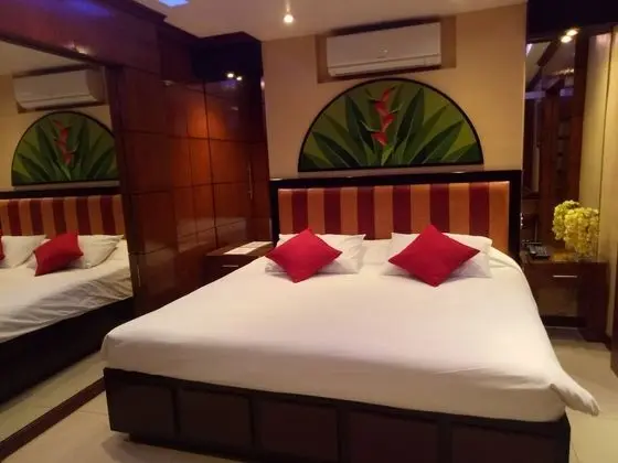 Superior Oda (Emperor Bed)