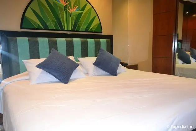 Superior Oda (Emperor Bed)
