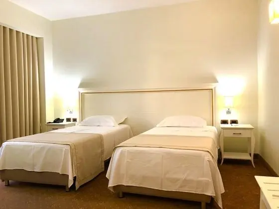 Deluxe İki Ayrı Yataklı Oda