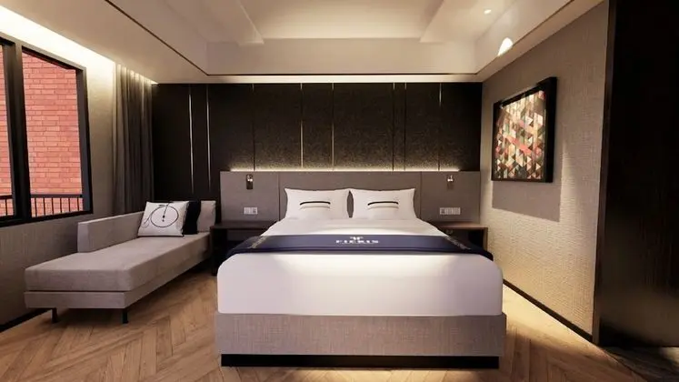 Deluxe Tek Büyük Yataklı Oda