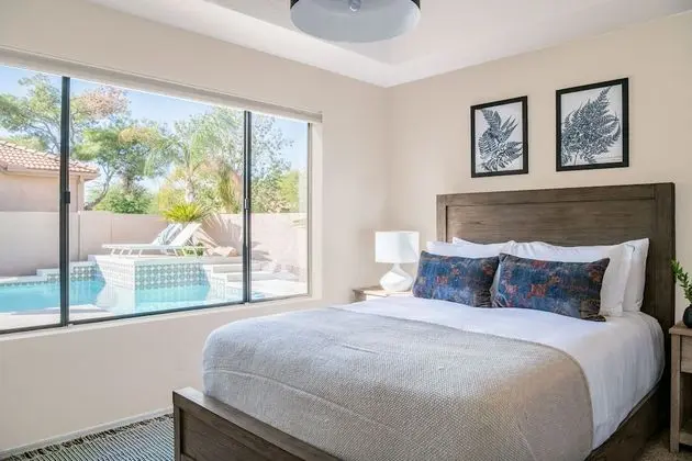 Ev (6 Bedrooms)