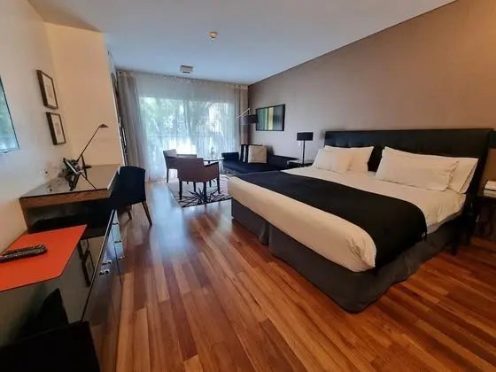 Stüdyo Süit, Balkon