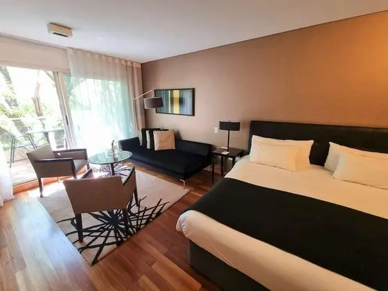 Stüdyo Süit, Balkon