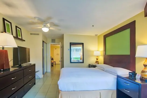 JR Suite Garden View
