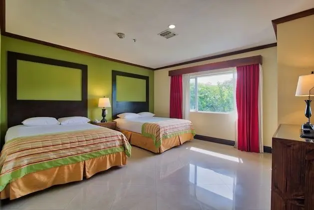 JR Suite Garden View