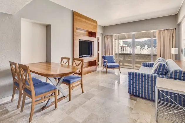 Villa Master Suite