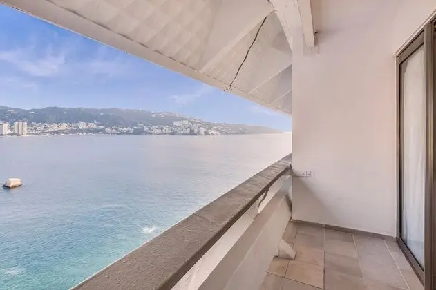 Villa Master Suite