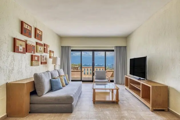 Master Suite, 2 bedrooms plus