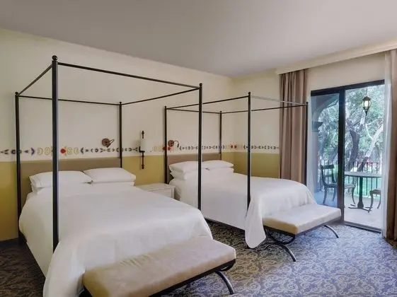 Deluxe Oda, 2 Çift Kişilik Yatak