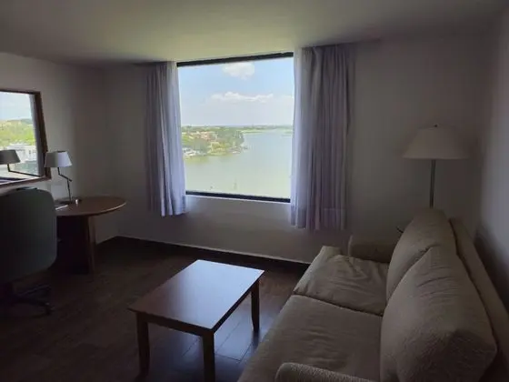 Superior Oda, 1 En Büyük (King) Boy Yatak, Lagün Manzaralı