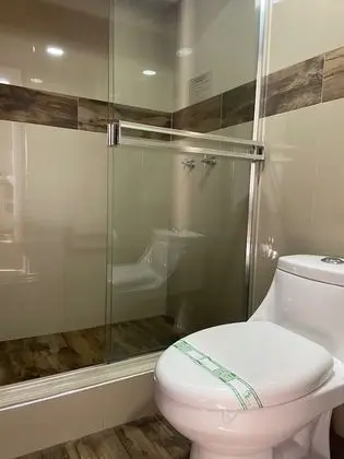 Premium Tek Büyük Yataklı Oda