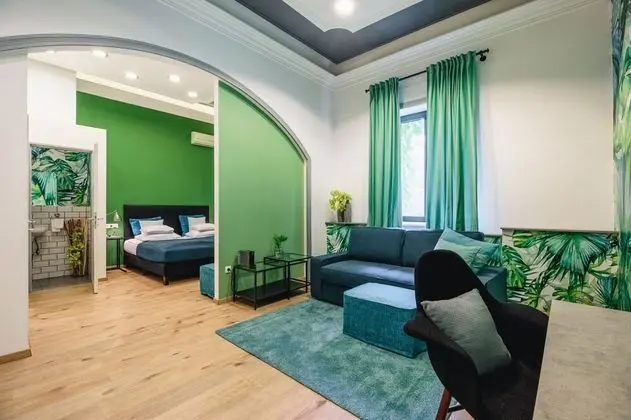 Deluxe Üç Kişilik Oda, 1 En Büyük (King) Boy Yatak ve Çekyat