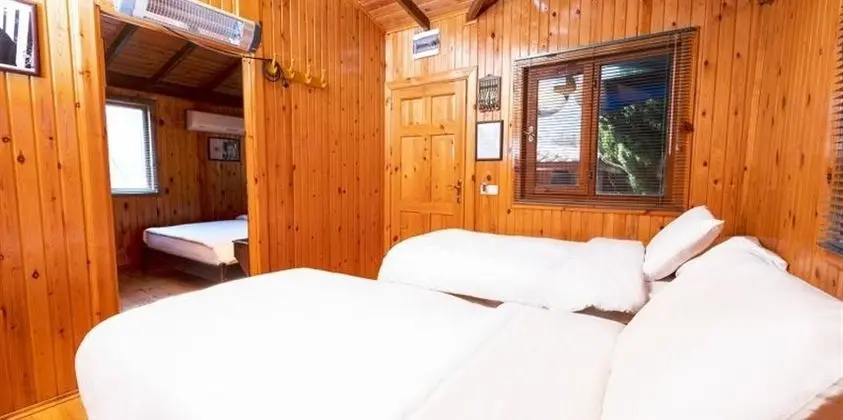 Bungalow, Bahçe Manzaralı, Balkonlu - İadesiz Oda Kahvaltı