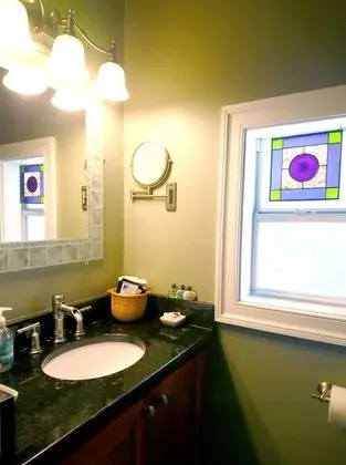 Oda, 1 Büyük (Queen) Boy Yatak, Sigara İçilmez, Özel Banyo