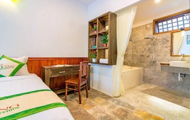 Deluxe Tek Büyük Yataklı Oda