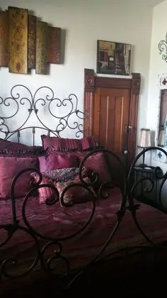 Oda (Marjoram Room)