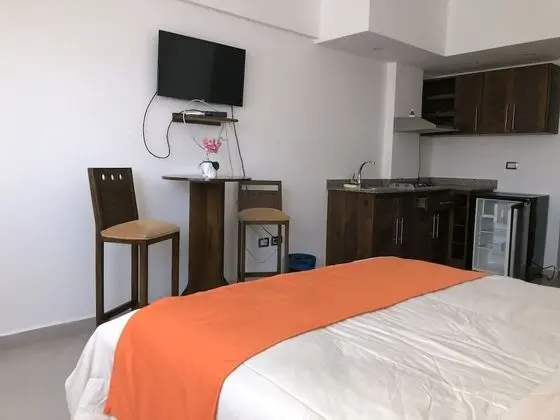 Executive Oda, 1 Büyük (Queen) Boy Yatak, Buzdolabı, Kısmi Deniz Manzarası