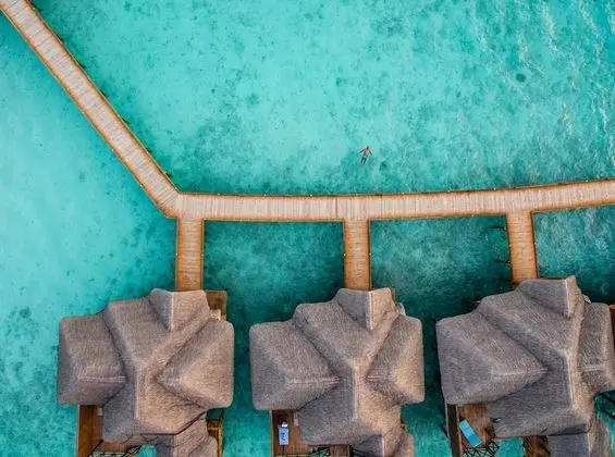 Villa, Deniz Üstü