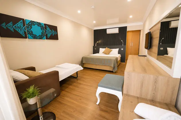 Standart Oda, Dağ Manzaralı, Balkonlu