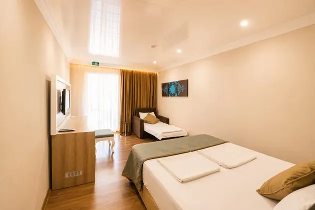 Standart Oda, Dağ Manzaralı, Balkonlu
